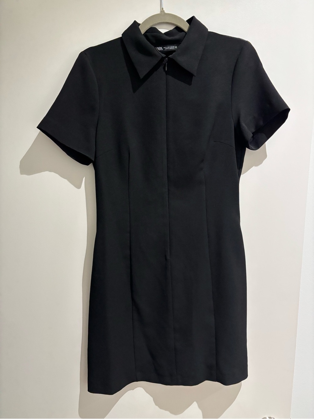 Zara Black Short-Sleeve Collared Mini Dress